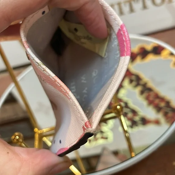 Kate Spade Laurel Way Bitsy Champagne Card Case - Picture 7 of 7